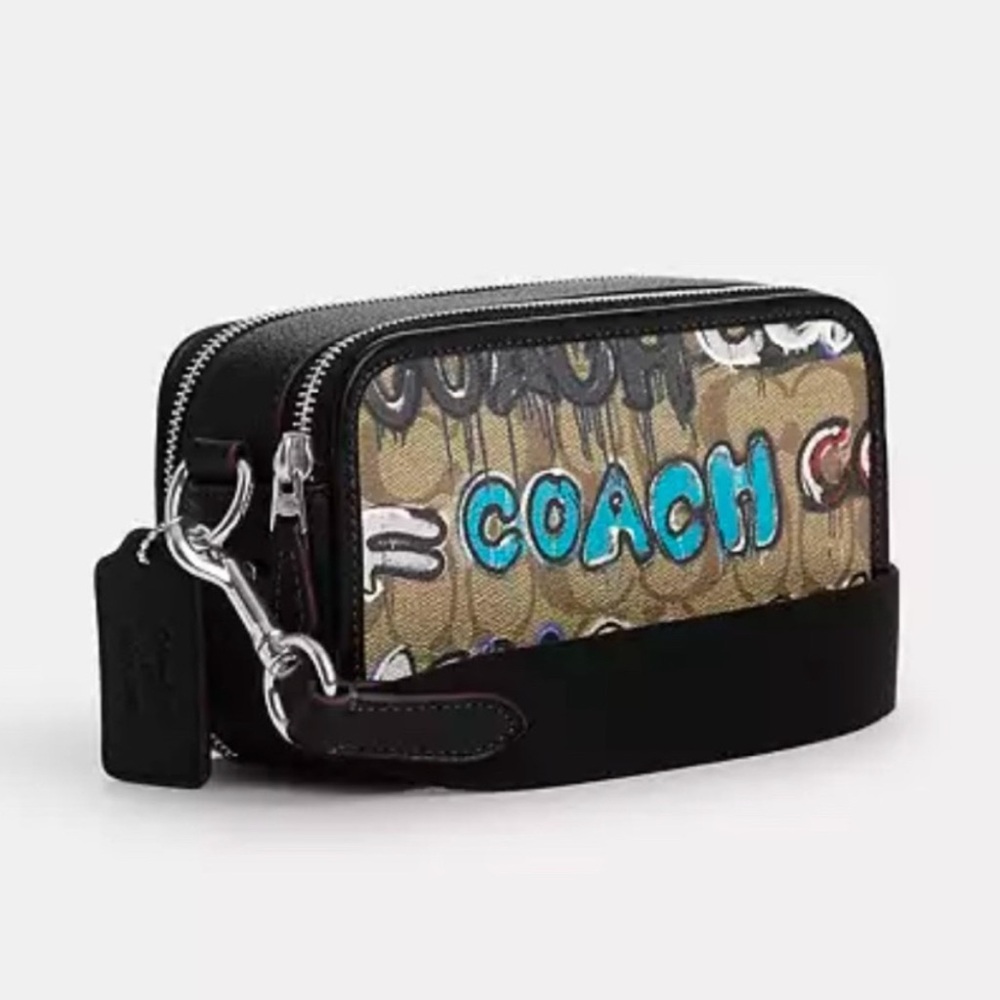 COACH X Super RARE Mint N Serf Wyatt Crossbody Bag in Signature Graffiti Pattern - Picture 9 of 10